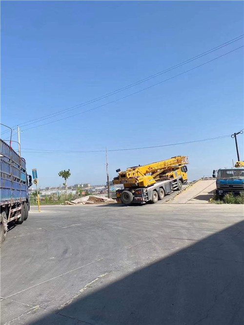 磁县25吨吊车的租赁价格大概是多少？